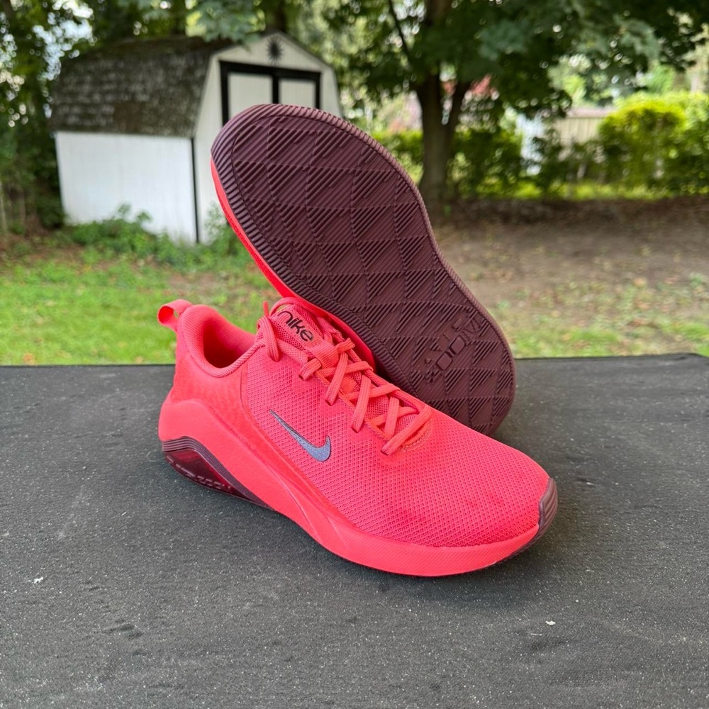 Nike Air Zoom Bella 7 Women’s Running, Ember/Dark Red